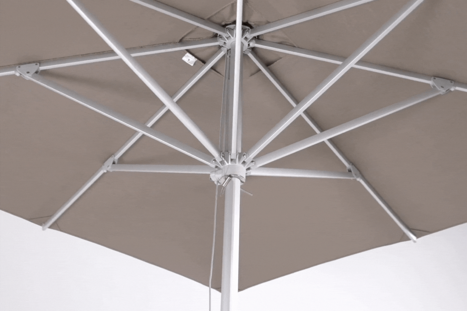 Sola Café 18 Cafe Precision Engineered