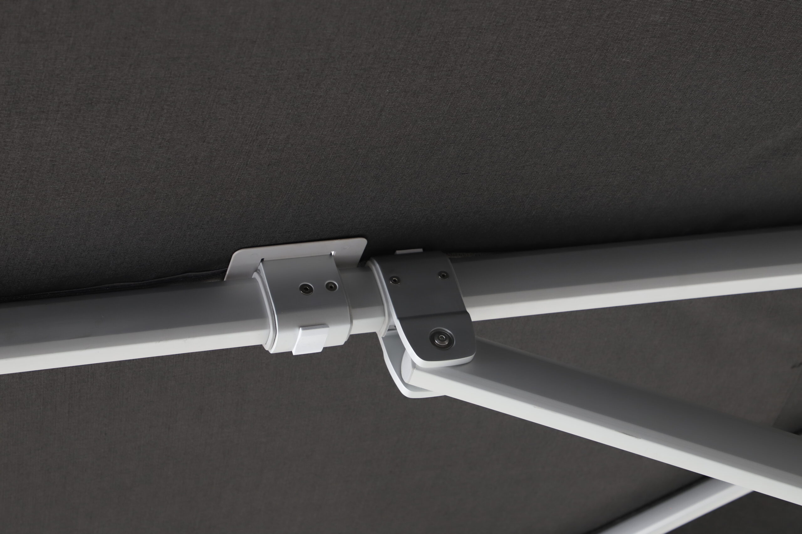 Sola Summit 7 Sola Summit Coal 9 scaled